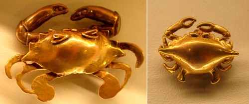 Crab-shaped pendants.